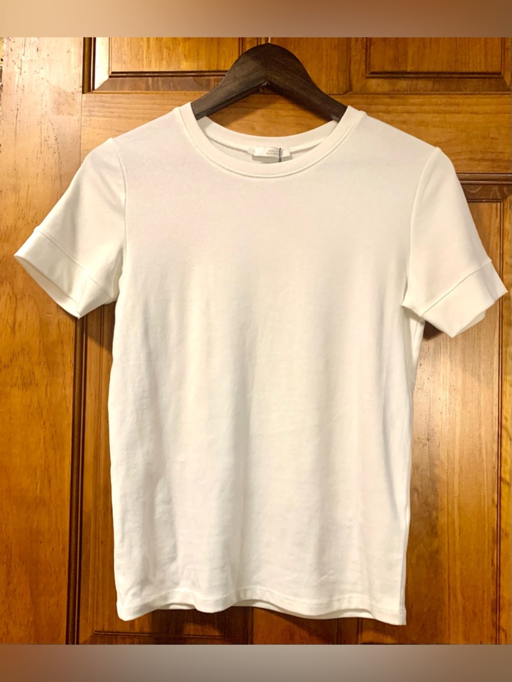 Zara Medium White Short Sleeve Crewneck Tee